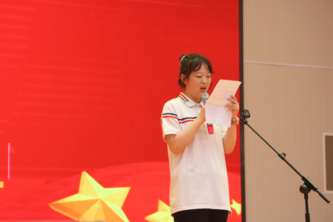 铭记少年责任 献礼建党百年——中恒中学高一B部“少年强则国强”演讲比赛