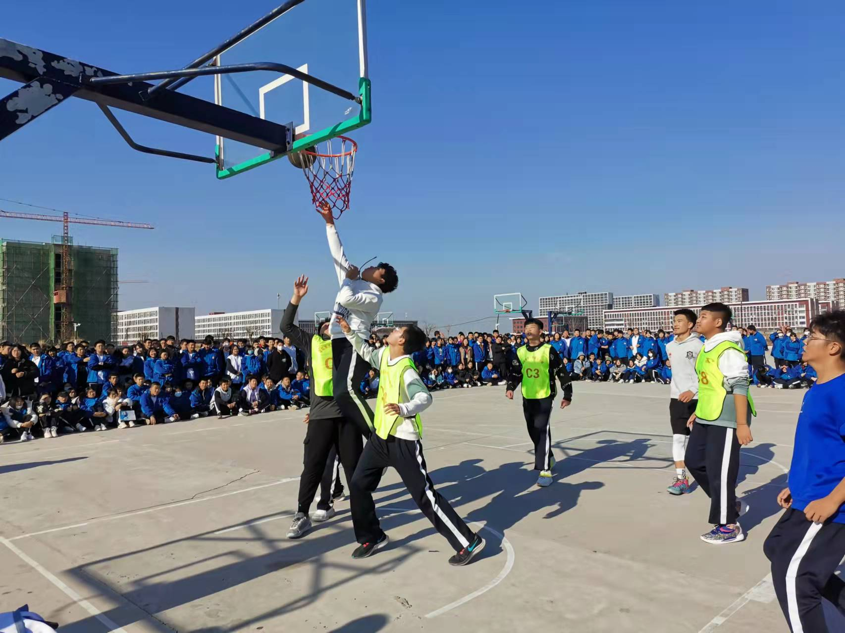 热血球场 不负青春——中恒高级中学高一年级篮球比赛