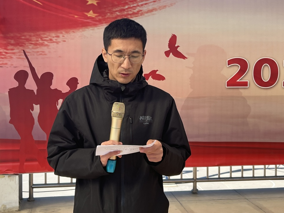 加强体育锻炼  提高身体素质