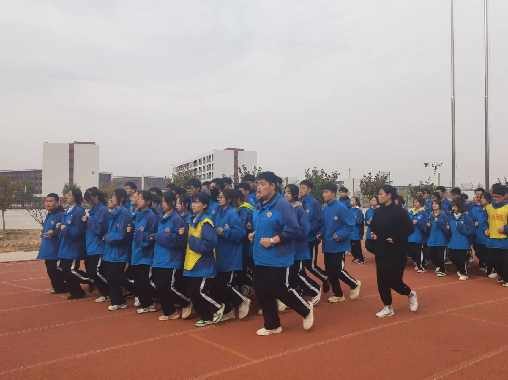 激情跑操 青春飞扬