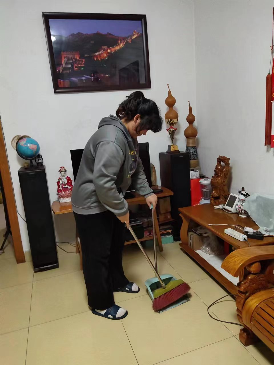 敬老孝亲颂家风  孝亲为先弘美德