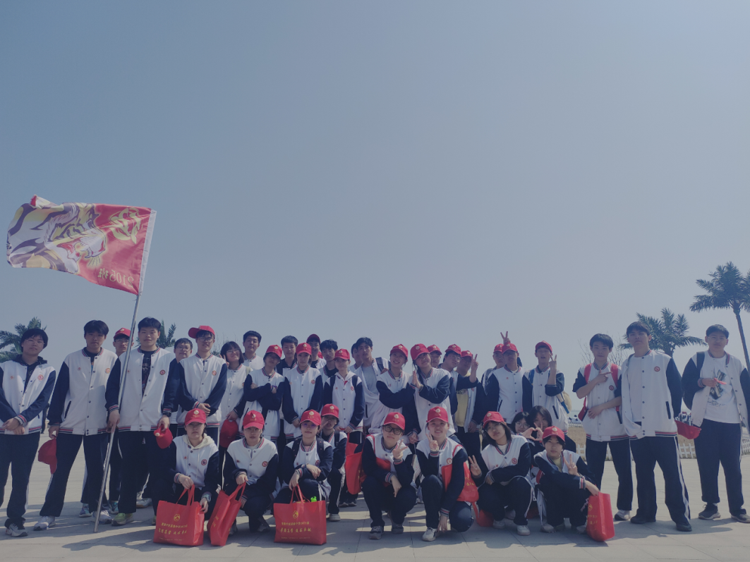 逐梦青春路  踔厉奋发行